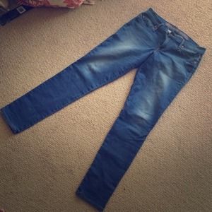 Medium blue jeggings