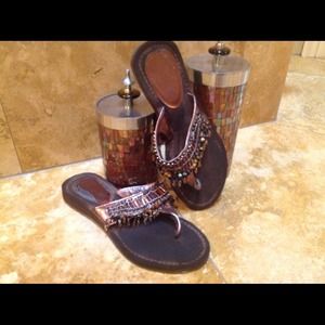 COLDWATER CREEK SANDALS  SIZE 9