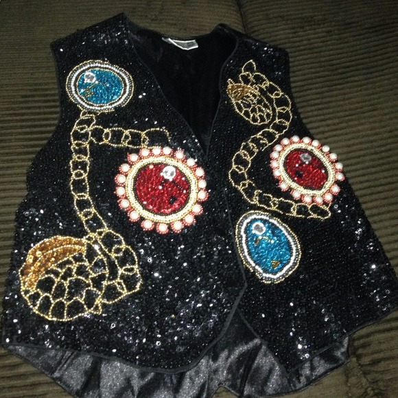 🎊🎉HOST PICK 🎉🎊 Vintage sequins vest