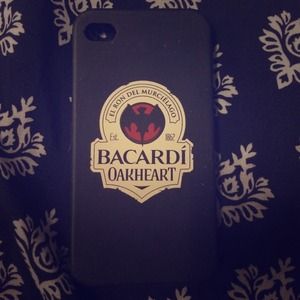 iPhone 4 & 4s rare Bacardi case