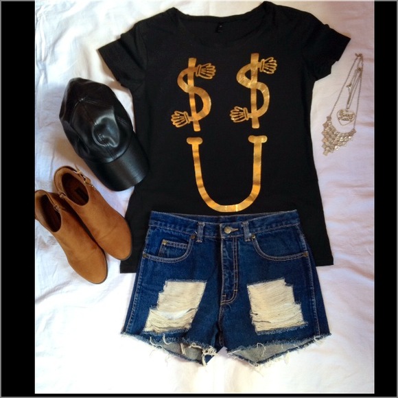 ❌Graphic Print Smile Dollar Tee❌ - Picture 1 of 2