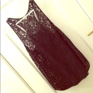 Aritizia Wilfred Black Lace Tank