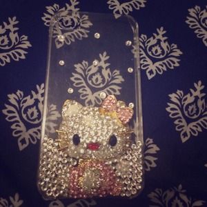 iPhone 4 & 4s hello kitty bedazzled case