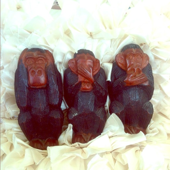 Hear No Evil, See No Evil, Speak No Evil Monkeys