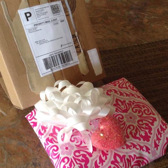 Wrapped, packed and mailed with Poshlove!
