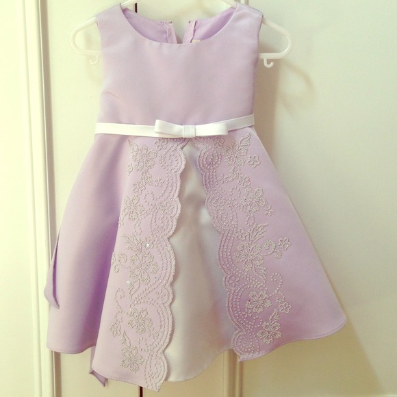 Flower girl dress lilac/lavender fits 12-18m