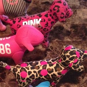 Reserved...........vs love pink dogs