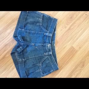 Big Star Denim Shorts Sz 27 100% cotton So Cute!!!