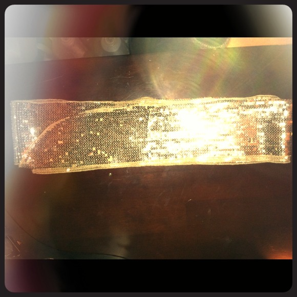 New* Sequin Scarf by Fossil