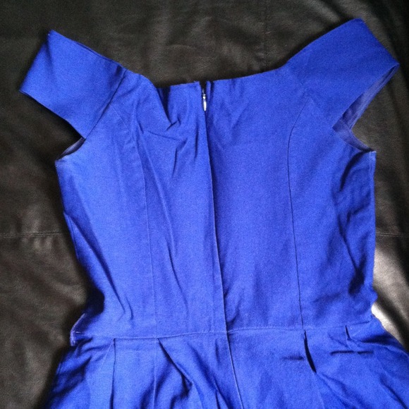 Charlotte Russe little blue dress - Picture 2 of 4