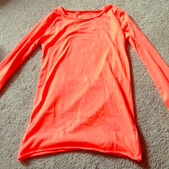Coral long sleeved shirt