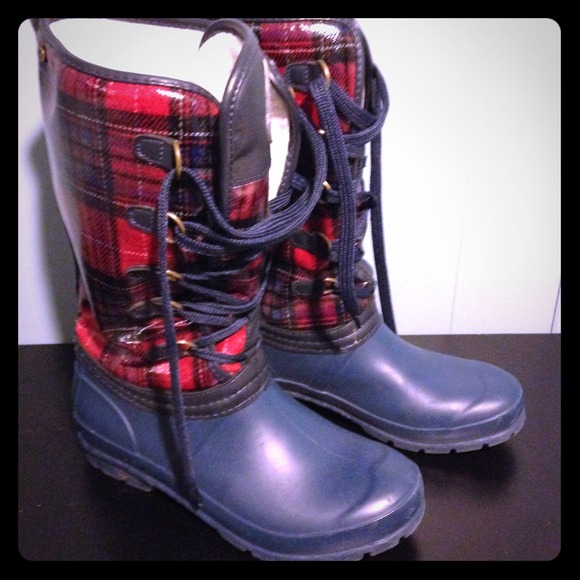 Plaid sporto rain boots