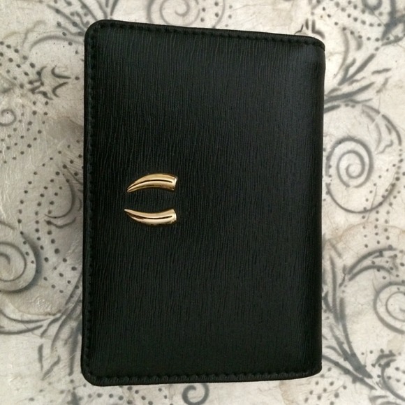 Tusk cardholder wallet