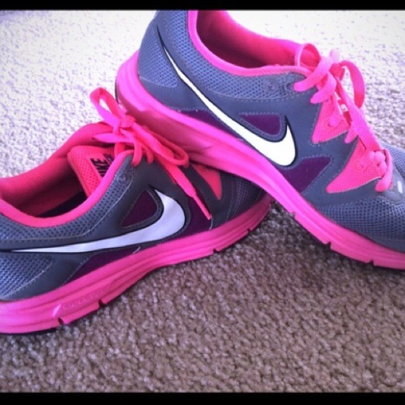 SOLD Women's Nike Lunarlon Lunarfly 3