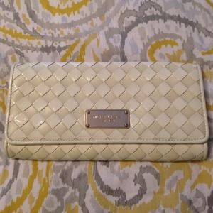 Michael kors clutch