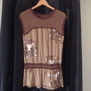 BCBG Top in S xs. Brand new.