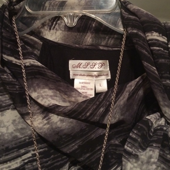 MSSP lightweight, fully lined dress - Picture 2 of 4