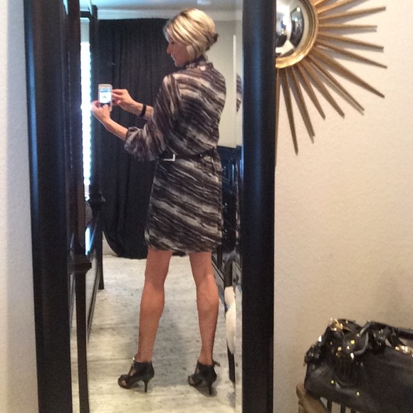 MSSP lightweight, fully lined dress - Picture 4 of 4