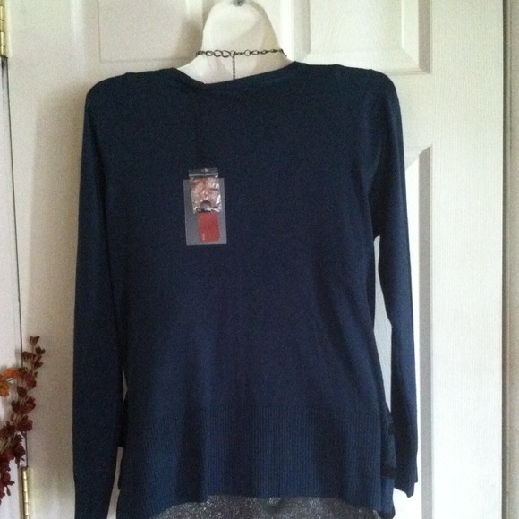 πHOST PICKπ  Button down ruffle front sweater. - Picture 4 of 4