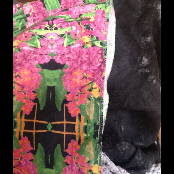 SOLD Zara floral dress ✨Host Pick - Picture 4 of 4