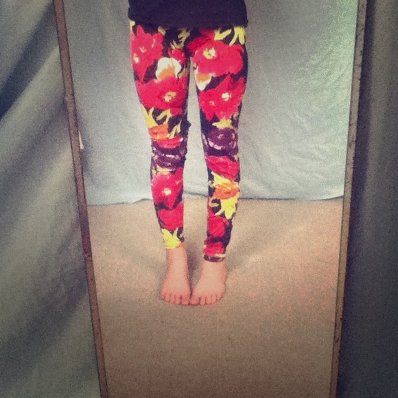 Yelete Floral Leggings