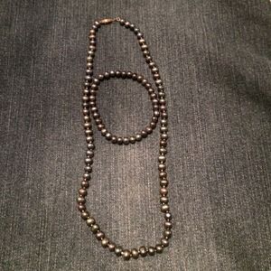 Pearl Necklace and Braclet Set