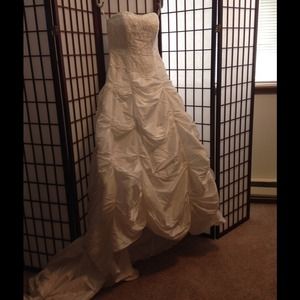 Wedding dress