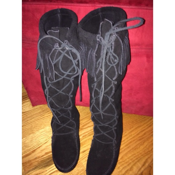 Minnetonka Moccasins Knee High Fringe Boots