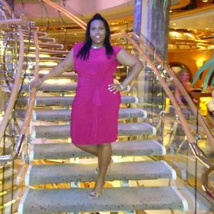 SOLD!!! Beautiful pink Jones of New York dress