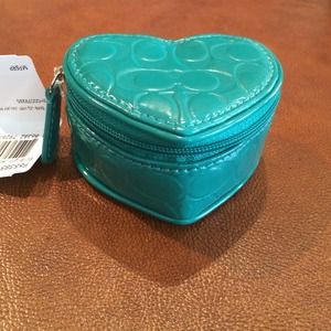 PRICE REDUCED Jewelry pouch & case