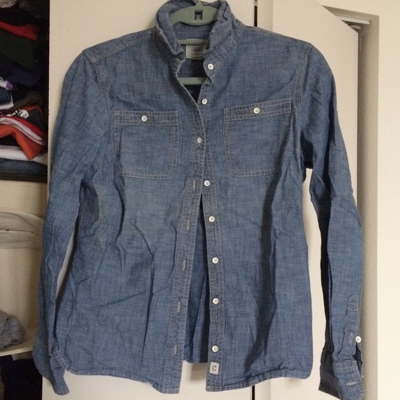 Lands' End Canvas Chambray Top size 6
