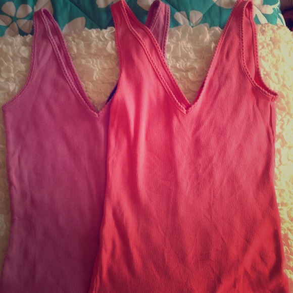 Tank top bundle!