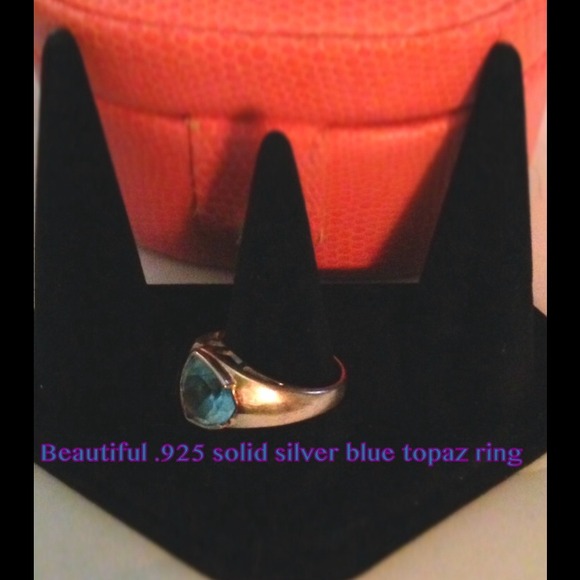 BUNDLE Blue ss ring, yogas,& Mickey clear earrings