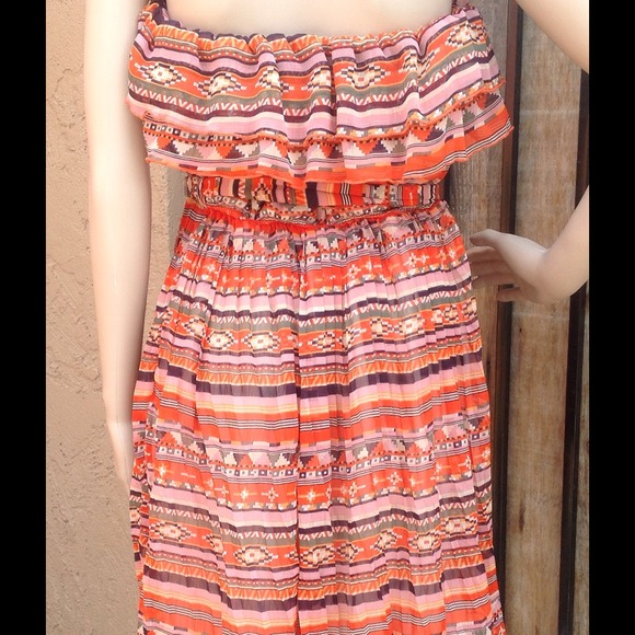 Tribal Print Strapless Dress - Picture 2 of 3