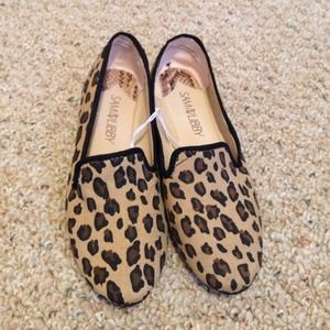 Leopard Flats