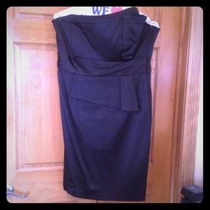 Stylish David Meister Strapless Cocktail dress