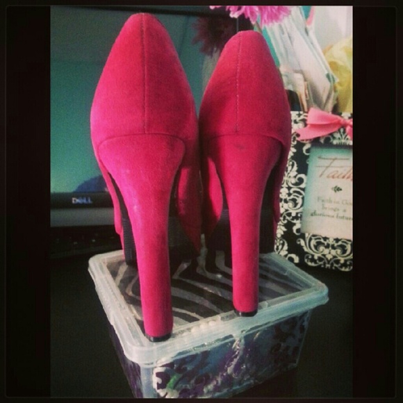 Hot pink Platform