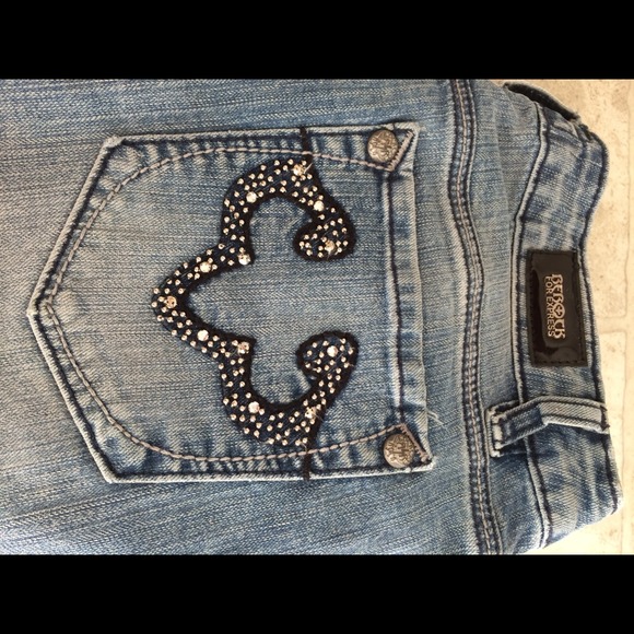 **SOLD in bundle***Express Rerock. - Picture 2 of 4