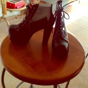 Clear Jeffrey Campbell litas
