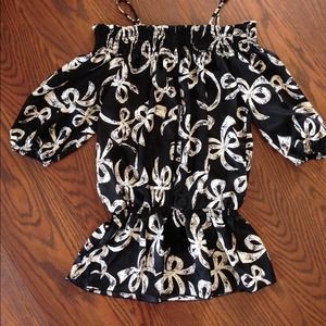 Off shoulder Sheer ribbon blouse