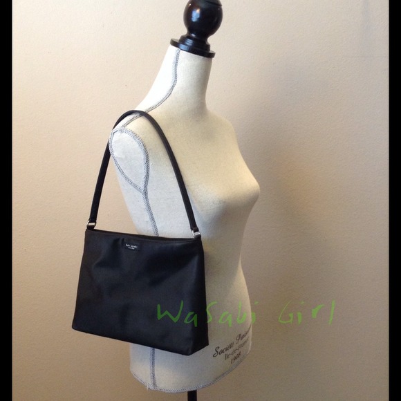 kate spade Handbags - ⬇️Black Kate Spade Shoulder Bag