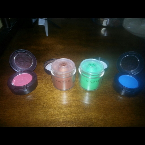 FINAL REDUCTION!!! Authentic MAC eye shadow all 4