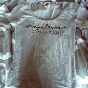 Women's Harley Davidson shirt