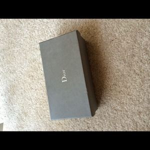 Dior box