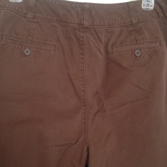 a CHOCOLATE BROWN CAPRIS - Picture 2 of 3