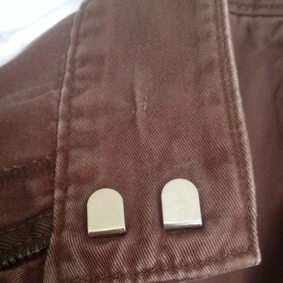 a CHOCOLATE BROWN CAPRIS - Picture 3 of 3