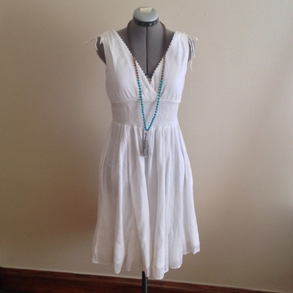 Anthropologie Dresses & Skirts - Anthropologie Mauve White Cotton Gauze Dress SZ 8