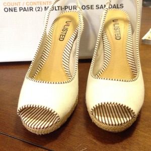 Unlisted open-tied sandals, size 6.5