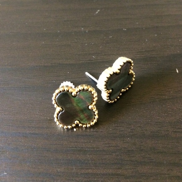 Clover earrings - Picture 1 of 1