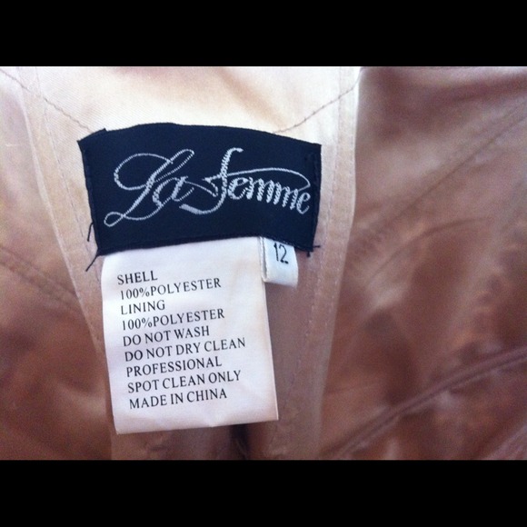 ✨SOLD✨PROM DRESS✨ - Picture 4 of 4